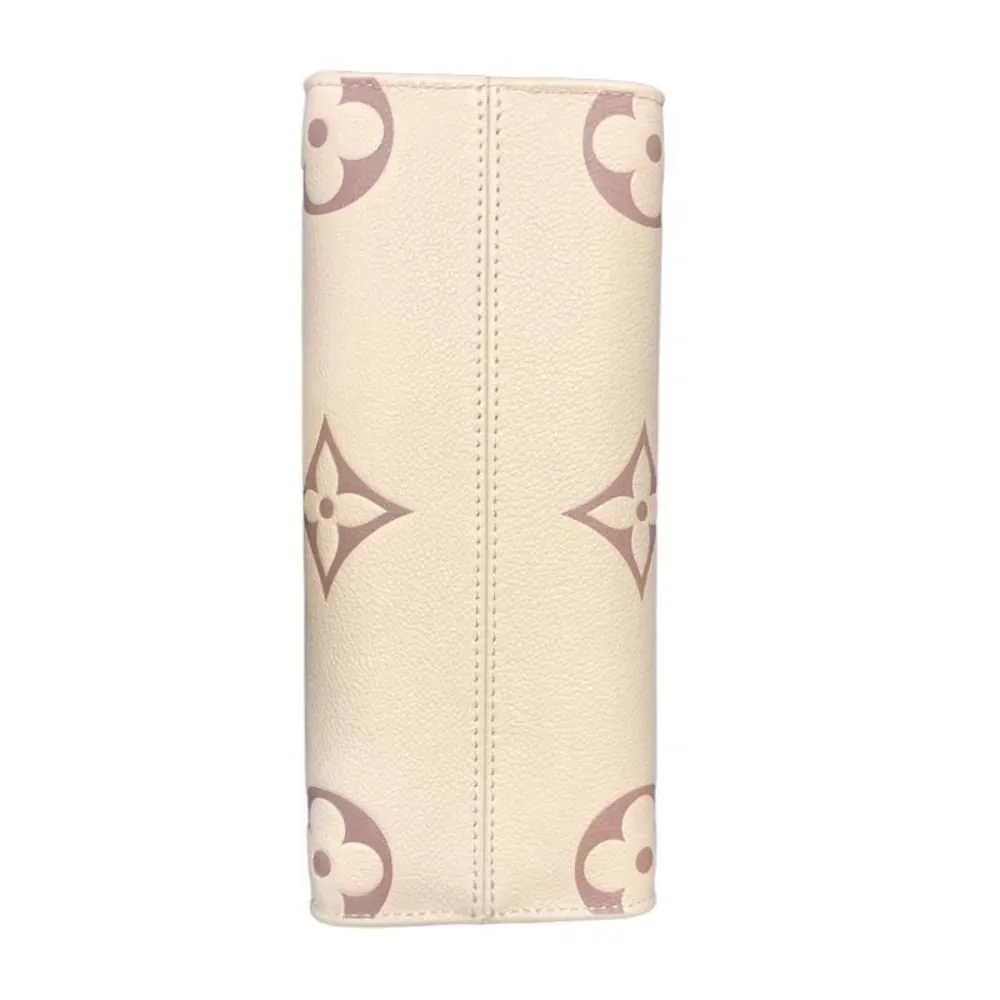 Louis Vuitton On The Go PM Shoulder Bag Creme